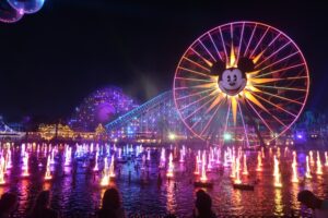 O Que Fazer à Noite na Disney California? 1