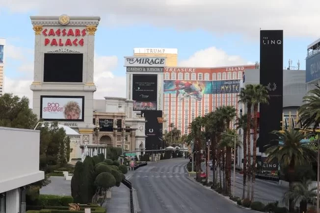 Primeiro dia de reabertura dos hotéis em Las Vegas