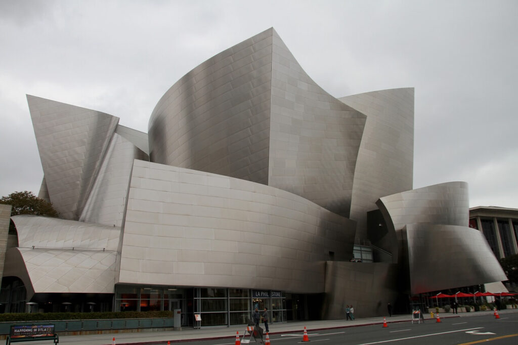 Orquestra do Walt Disney Concert Hall cancela apresentações de 2020