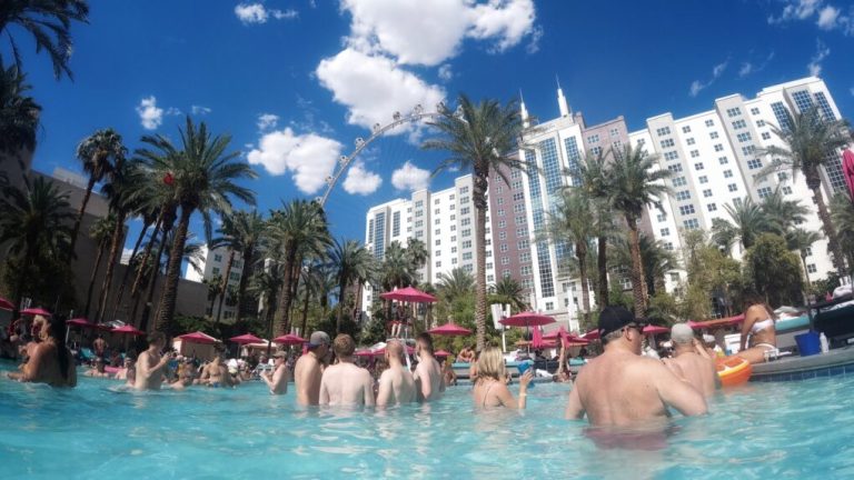 Onda de calor deve continuar em Vegas durante setembro 1