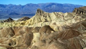 Vale da Morte registra 54,4ºC e tem a maior temperatura em 100 anos 1