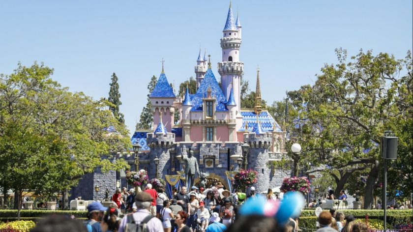 Disneyland cancela passes anuais na Califórnia