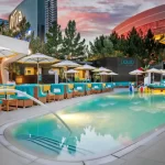 Liquid Pool Lounge no Aria Resort & Casino 2