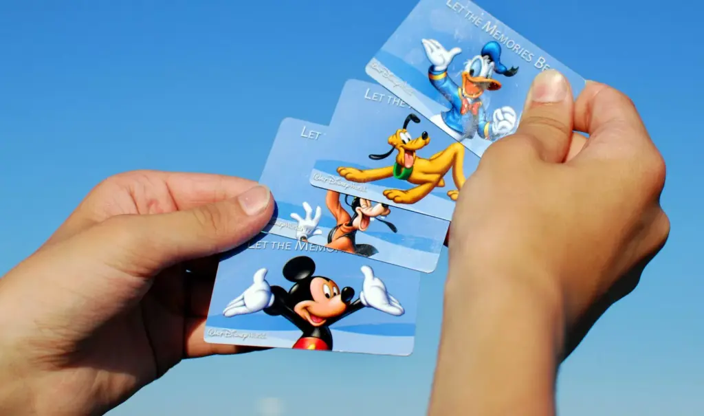 Disneyland retoma as vendas de passes anuais