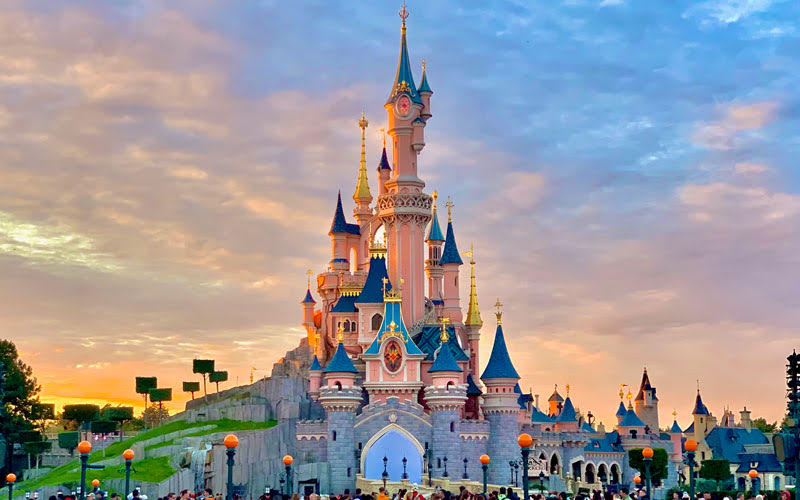 Disneyland Paris anuncia reabertura para 17 de junho 1