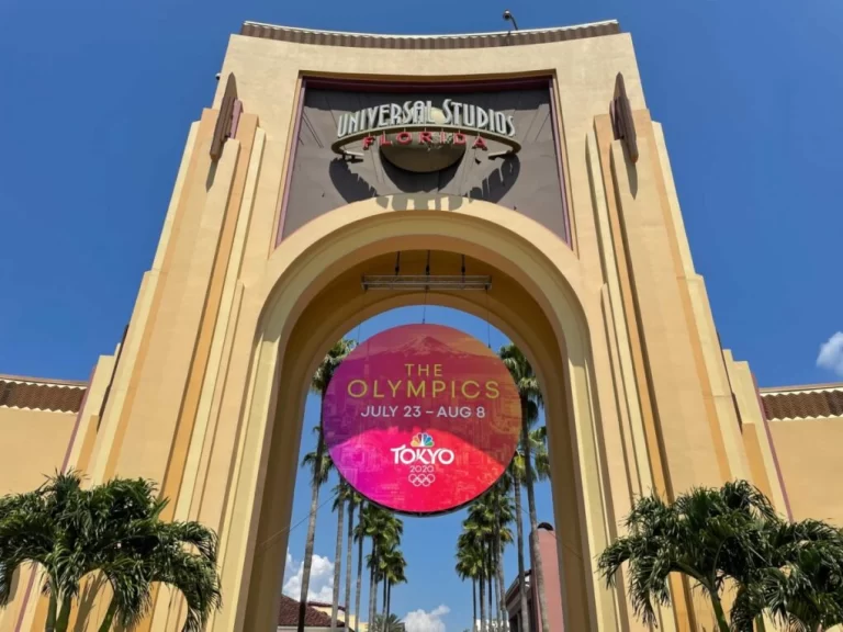 Universal Studios Florida comemora as Olimpíadas durante o verão 1